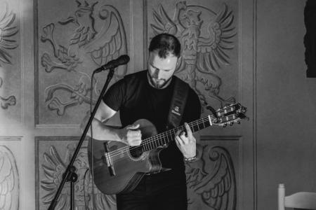 Szymon Brucki - koncert 1.07.2024, fot. R. Wolak